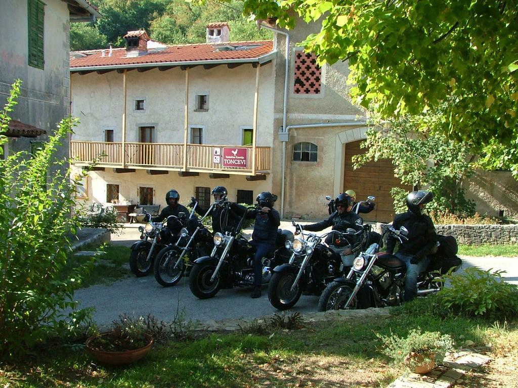 מלון Branik Toncevi Eco Estate מראה חיצוני תמונה